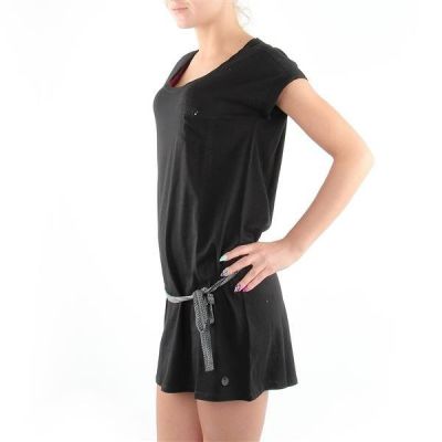 4. T-shirt Lee Easy Dress 41EEV01