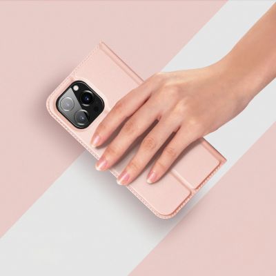 13. Etui do iPhone 15 Pro pokrowiec z klapką i portfelem Dux Ducis Skin Pro - różowe