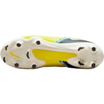 4. Buty piłkarskie Nike Phantom GT2 Academy FG/MG DA4433 407