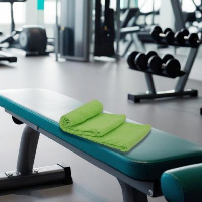 3. RĘCZNIK SZYBKOSCHNĄCY Z WORKIEM DO PRZECHOWYWANIA SPORTOWY 80X40CM DUNLOP ZIELONY