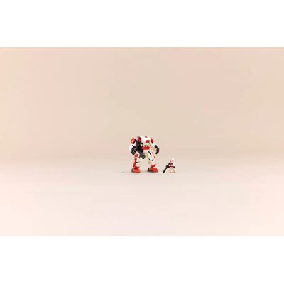 8. LEGO Star Wars 75448 - Mech klona Shock Troopera