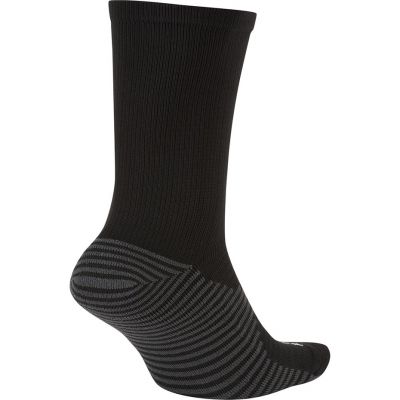4. Skarpety Nike U Squad Crew SK0030 010