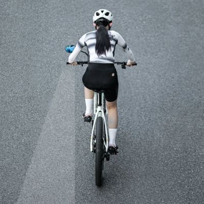 3. Lusterko rowerowe Rockbros F-253W przeciwodblaskowe ramię z włókna węglowego - lewe