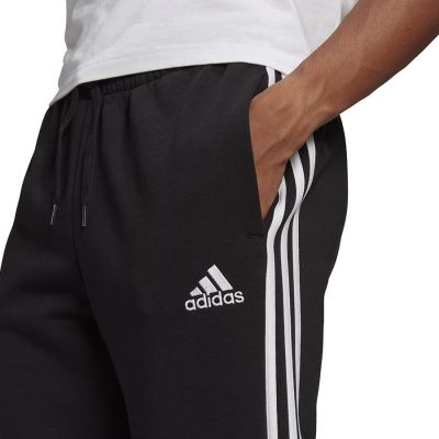 5. Spodnie adidas Essentials Tapered Elasticcuff 3 Stripes Pant M GK8822