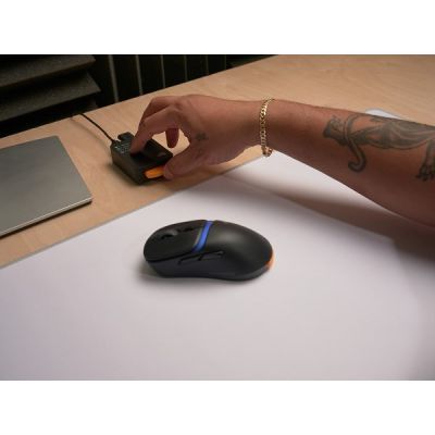 16. Glorious Gaming Model D3 Wireless myszka Dla praworęcznych RF Wireless Optyczny 30000 DPI