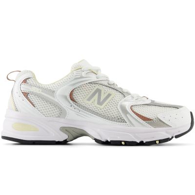 9. Buty New Balance MR530SGA