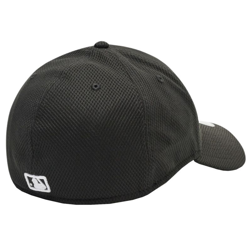 3. Czapka z daszkiem New Era 39Thirty New York Yankees MLB Cap M 12523909