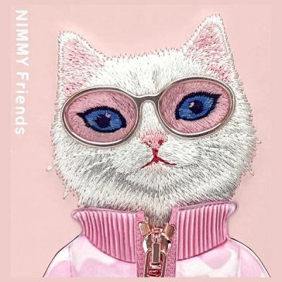 10. Etui Nimmy Cool&Cute 2.0 Cat na iPhone 16 - różowy