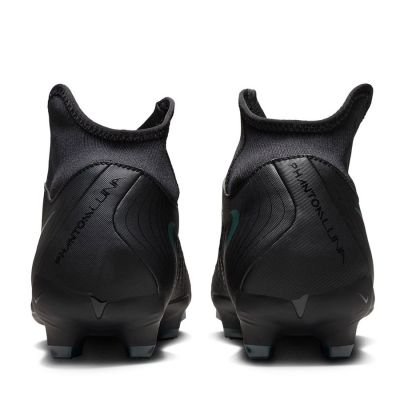 5. Buty piłkarskie Nike Phantom Luna II Academy FG/MG M FD6725-002