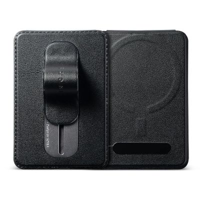 4. Etui Ringke Wallet Slide Grip MagSafe - czarne