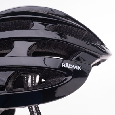5. Kask PELETON