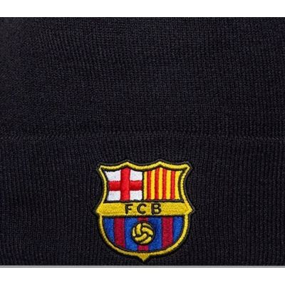 3. FC Barcelona x New Era czapka zimowa 60846897