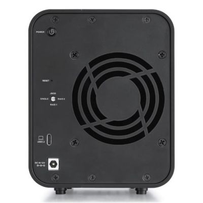 5. TerraMaster D5 HYBRID macierz dyskowa Desktop Czarny