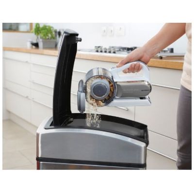 16. Odkurzacz domowy AKU Li-Ion 18V PV1820 BLACK+DECKER