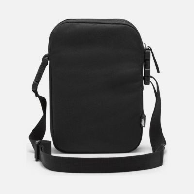 3. Saszetka Nike Heritage Crossbody Bag DB0456 010