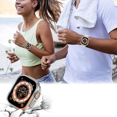 6. Etui Tech-Protect Defense360 na Apple Watch Ultra 1 / 2 (49 mm) - przezroczyste