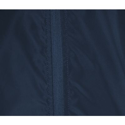 Kurtka piłkarska Joma Iris przeznaczona dla mężczyzn, przeciwdeszczowa, zapinana na zamek, posiada kaptur oraz dwie boczne kieszenie, kolor granatowy