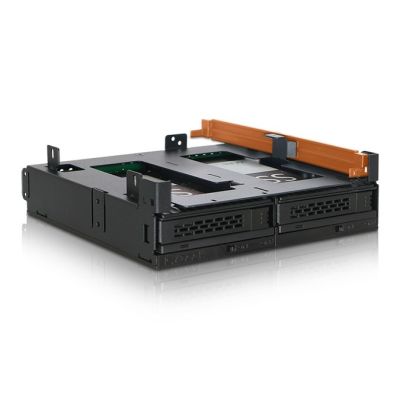 9. Icy Dock MB732SPO-B panel drive bay Czarny
