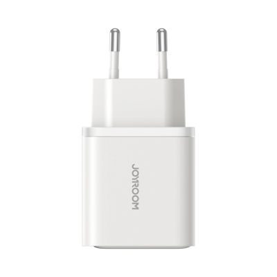 2. Ładowarka Joyroom JR-TCF15 sieciowa USB-C / USB-A 30W - biała