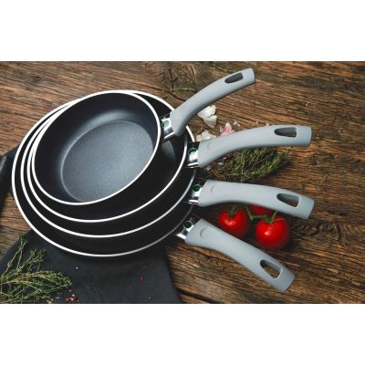6. BALLARINI 75003-050-0 patelnia Patelnia uniwersalna Okrągły
