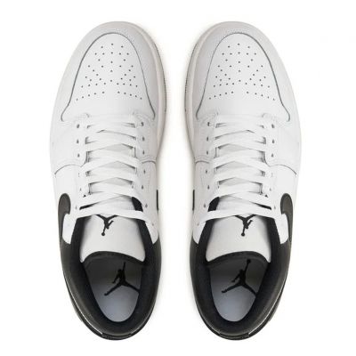 4. Buty Nike Air Jordan 1 Low M 553558-132