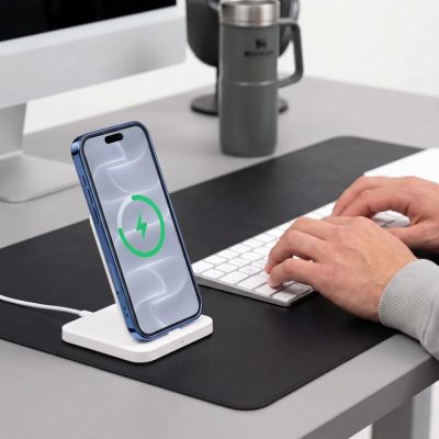 10. Etui Tech-Protect MagFlex MagSafe na iPhone 18 Pro Max / 17 Pro Max - jasnoniebieskie