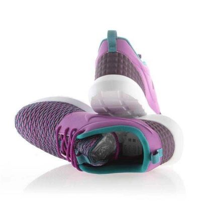 10. Buty Nike Roshe Nm Flyknit Prm M 746825-500
