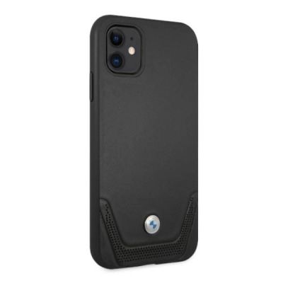 4. Etui BMW Leather Perforate na iPhone 11 / Xr - czarne