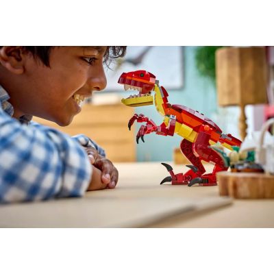11. LEGO Creator 31379 Groźny dinozaur