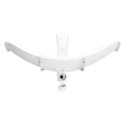 4. UISP Wireless airMAX 5 GHz Ubiquiti airMAX LiteBeam 5AC Long-Range (LBE-5AC-LR-EU)