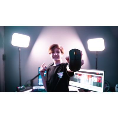 32. Mysz SteelSeries Rival 3 Wireless Gen 2 Aqua