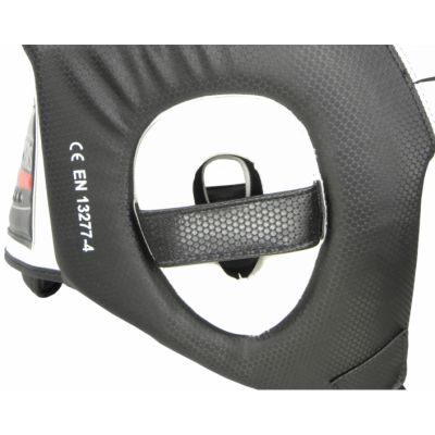 9. Kask bokserski KT-CRYSTAL 02475-M