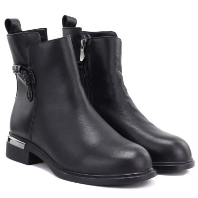 8. Skórzane botki damskie czarne D&A S.Barski MK62-7025