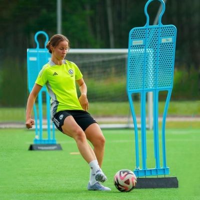 107. Mur piłkarski PRO 180 cm - NYLON