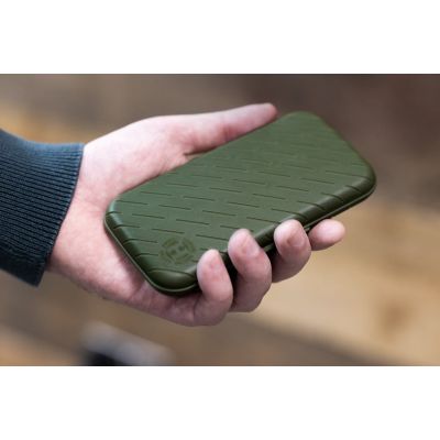6. Pokrowiec na rzutki Harrows Slimcase 6 Green