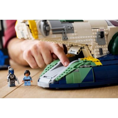 16. LEGO Star Wars 75409 - Patrolowiec typu Firespray Jango Fetta