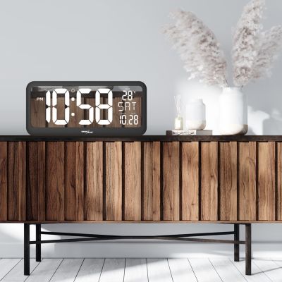 12. GREENBLUE ZEGAR ŚCIENNY LCD Z CZUJNIKIEM TEMPERATURY GB214