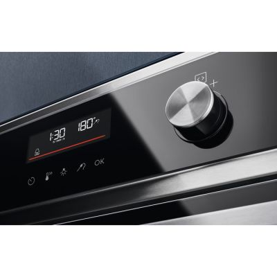 2. Piekarnik ELECTROLUX EOC6H76X