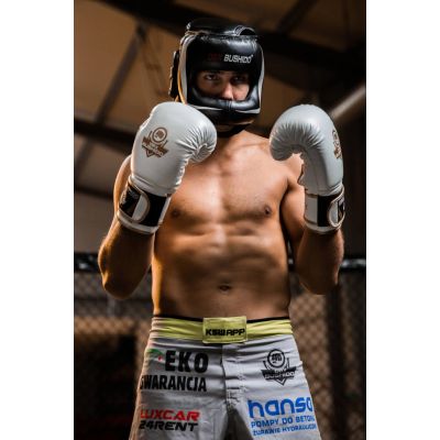 10. Kask bokserski z osłoną M – Ninja