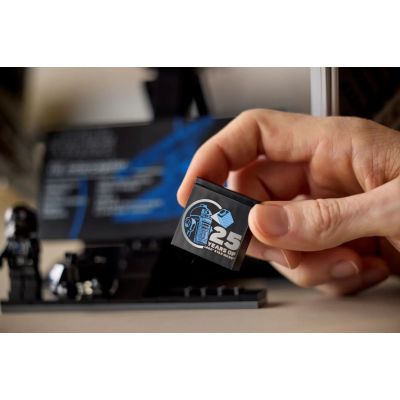 2. LEGO Star Wars 75382 TIE Interceptor