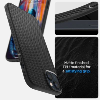 8. Etui Spigen Liquid Air na iPhone 14 Plus - czarny mat