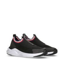 Buty Tommy Hilfiger Low Cut Easy-On Sneaker Black W T3A5-33057-1355999-999