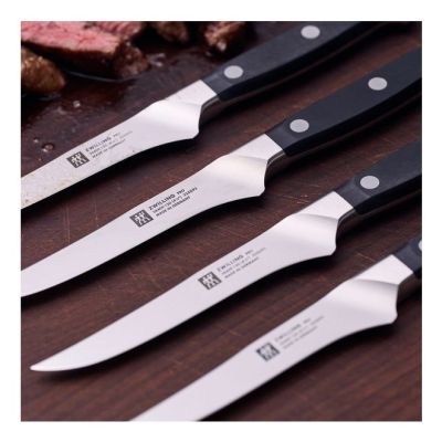 5. Zestaw noży ZWILLING Pro do steków 38430-002-0 (4 elementy)