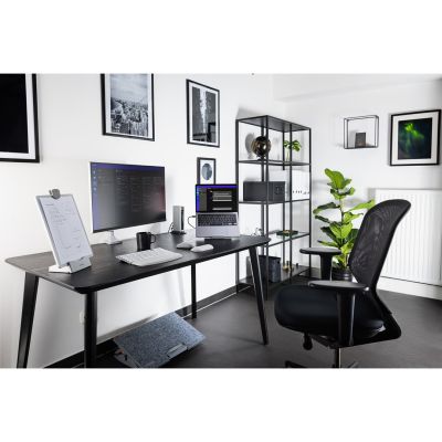 12. Kensington Ergonomiczny podnóżek SmartFit SoleMate Pro Elite