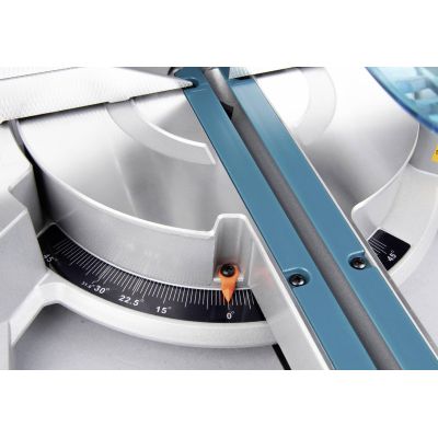 9. Ukośnica Makita LS0816F 1200W 216mm 5000obr./min