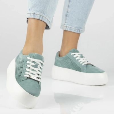 8. Skórzane półbuty sneakersy damskie ażurowe zielone Filippo  DP7520/26