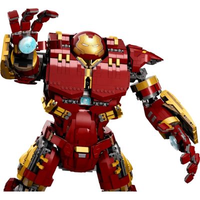5. Klocki LEGO Hulkbuster MARVEL 76210