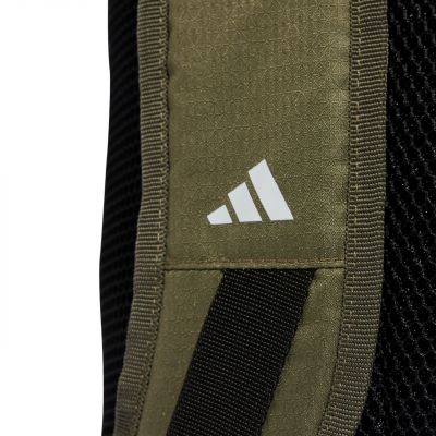 5. Plecak adidas Essentials 3-Stripes TR BP IZ1909