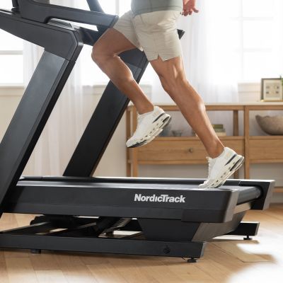 12. Bieżnia elektryczna Nordictrack X16 NTL29225