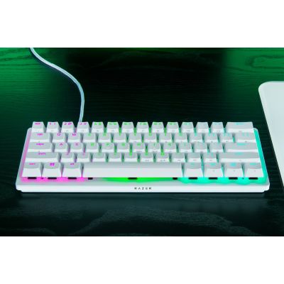 4. Razer RZ03-04990100-R3M1 klawiatura Gaming USB QWERTY UK międzynarodowy Biały